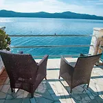 3 Bedroom House With Private Sea Access * Slano