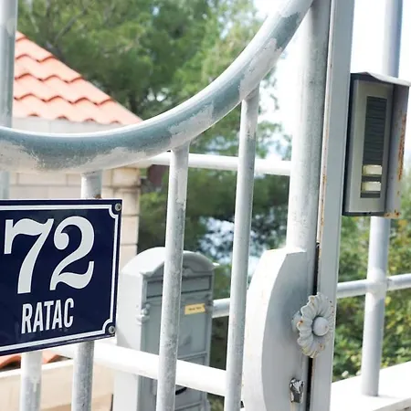 3 Bedroom House With Private Sea Access Feriehus *