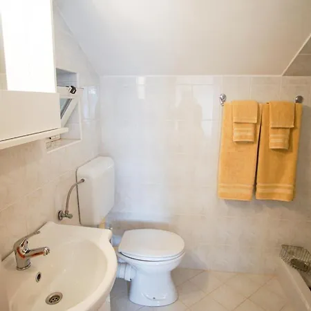 3 Bedroom House With Private Sea Access Feriehus *