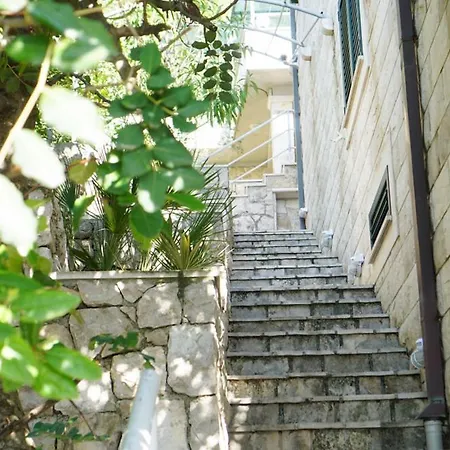 3 Bedroom House With Private Sea Access Feriehus *