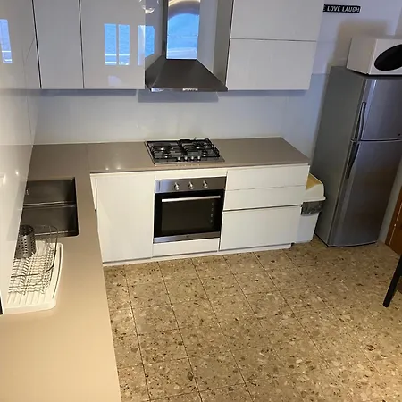 3 Bedroom House With Private Sea Access * Slano