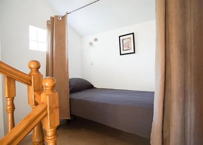 Feriehus 3 Bedroom House With Private Sea Access *