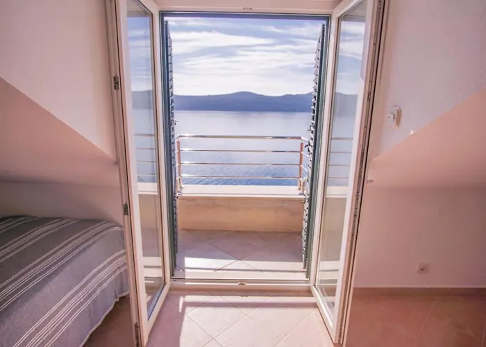 Feriehus 3 Bedroom House With Private Sea Access Slano