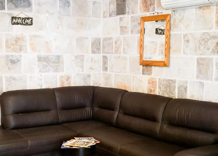 Holiday home 3 Bedroom House With Private Sea Access *