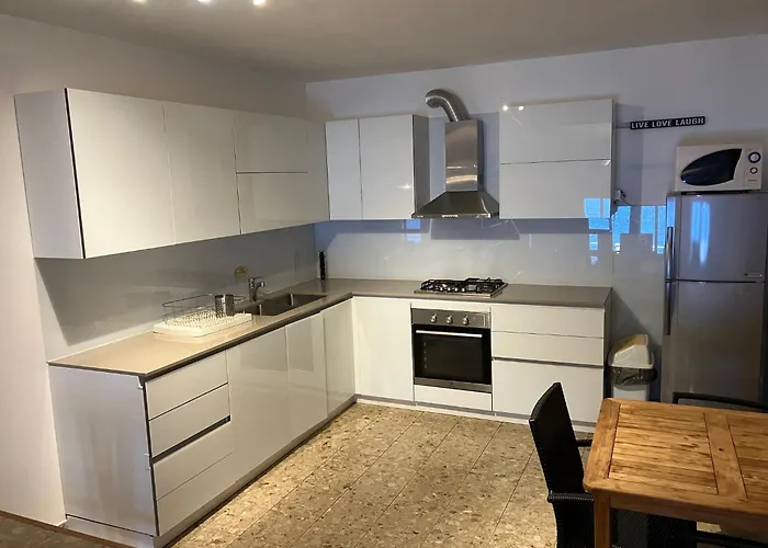 3 Bedroom House With Private Sea Access Feriehus *